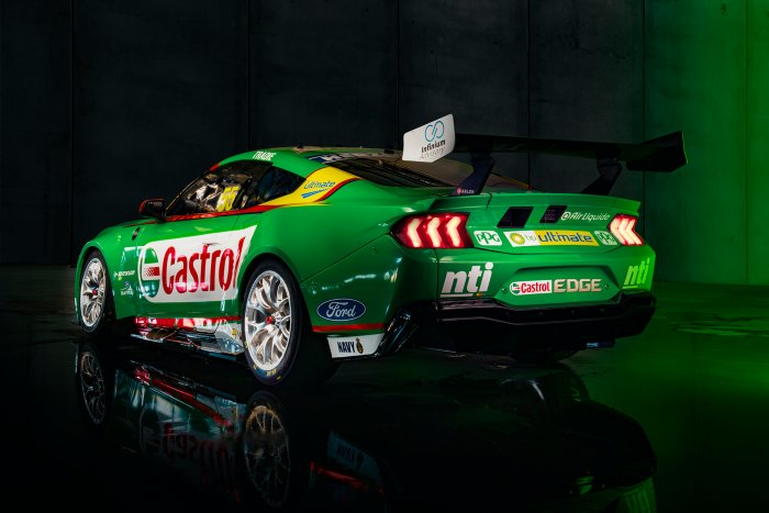 Castrol-Tickford-Story1